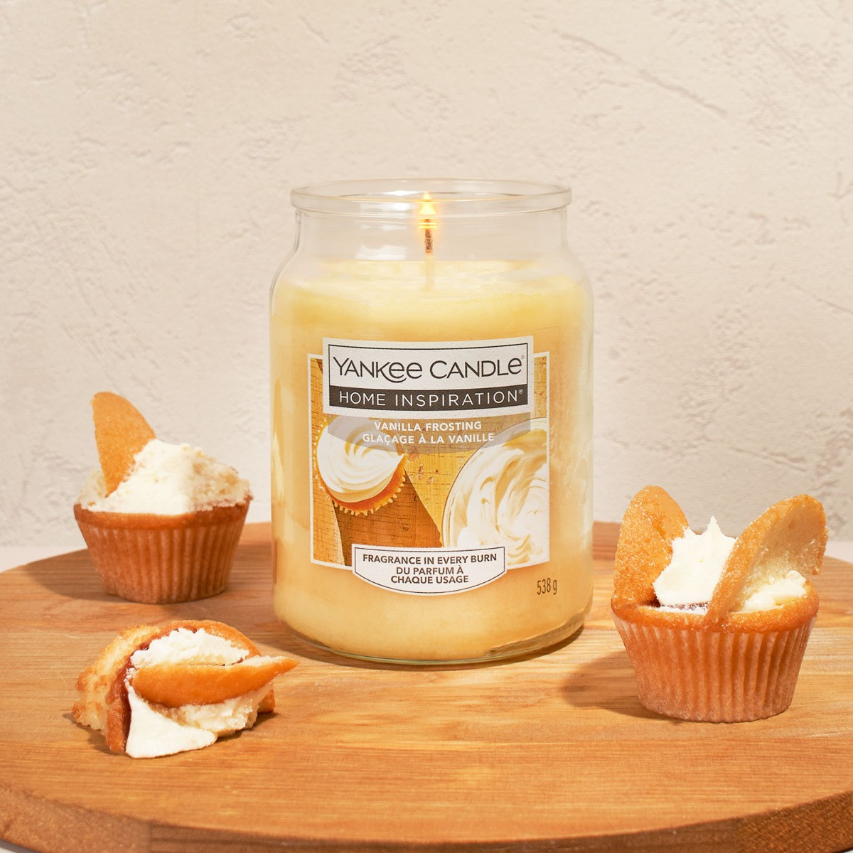 Yankee Vanilla Frosting Home Insperation Candle 104 G